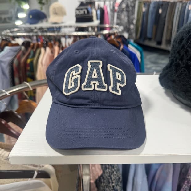 Gap Cap