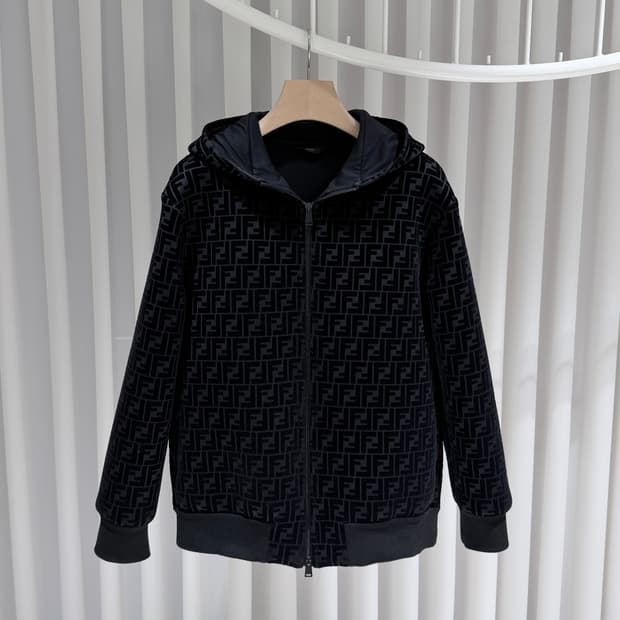 (S+/50) / 펜디 모노그램 벨벳 블랙 후드집업