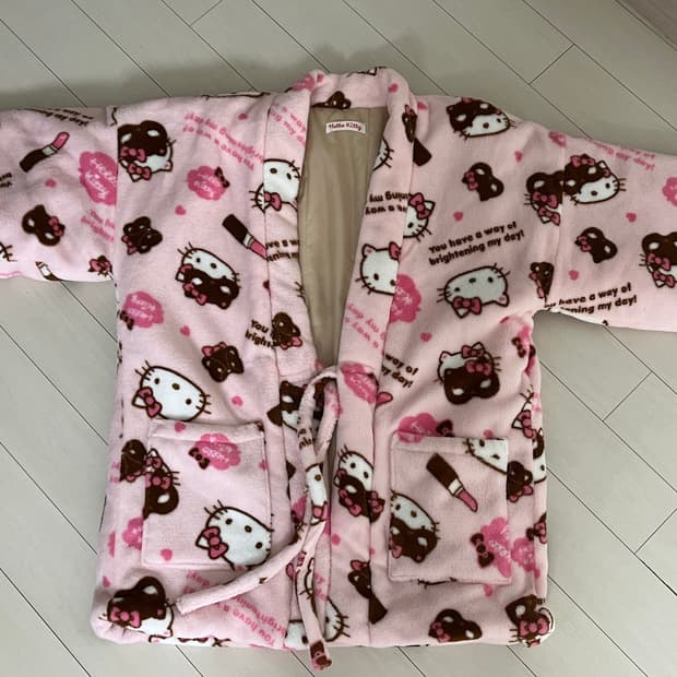 헬로키티 핑크한텐