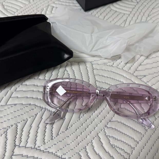 젠틀몬스터 오토 바이올렛 선글라스