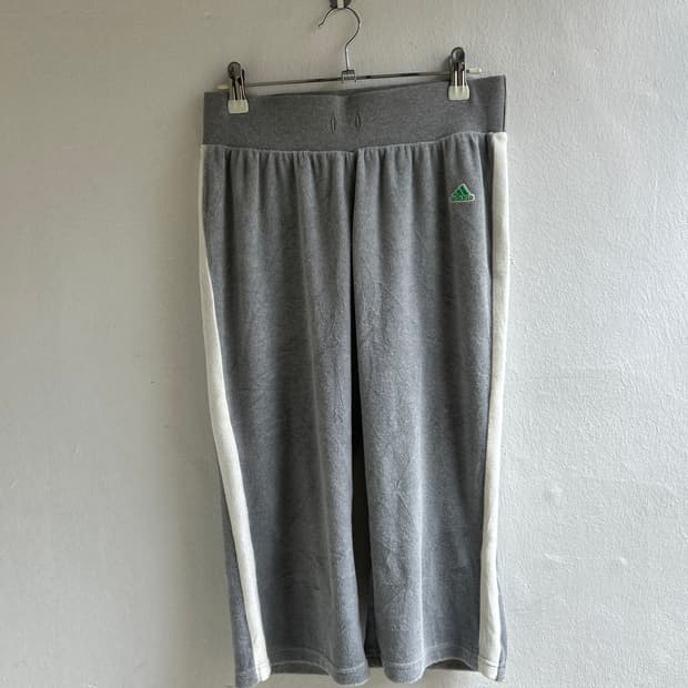 타월 카프리