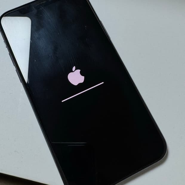 아이폰 11프로 미드나잇 그린 256 (카메라 무음)