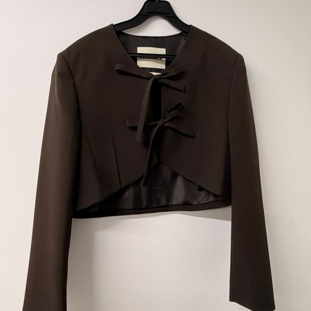인사일런스 브라운 크롭 자켓  (새상품)