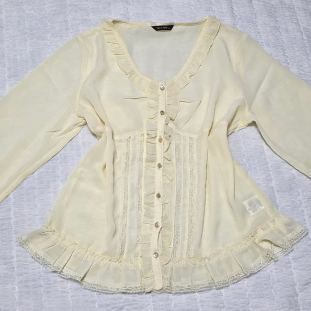 모리걸 프릴레이스 블라우스