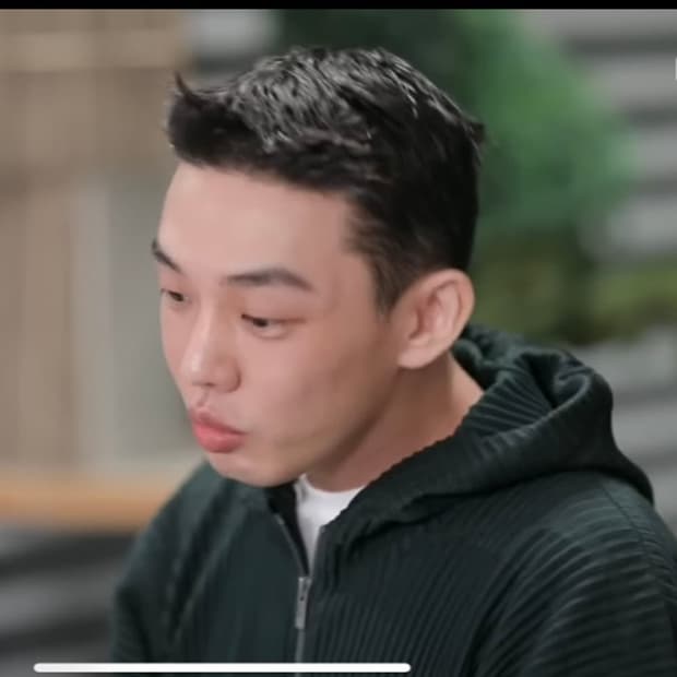 옴므플리세 후드 다크그린색 4size