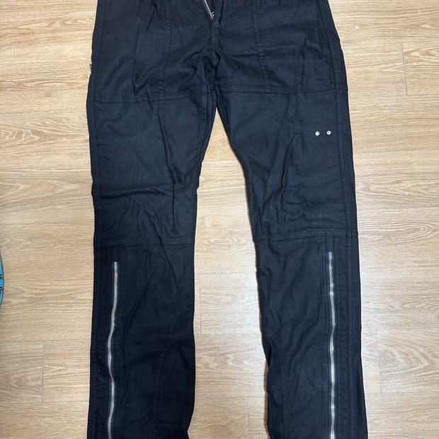 이그노어 지퍼 팬츠