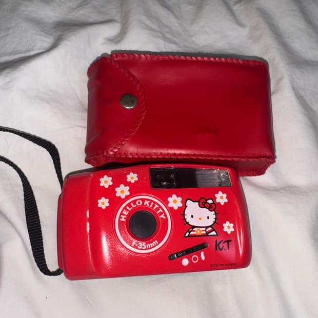 빈티지 키티 필름카메라 