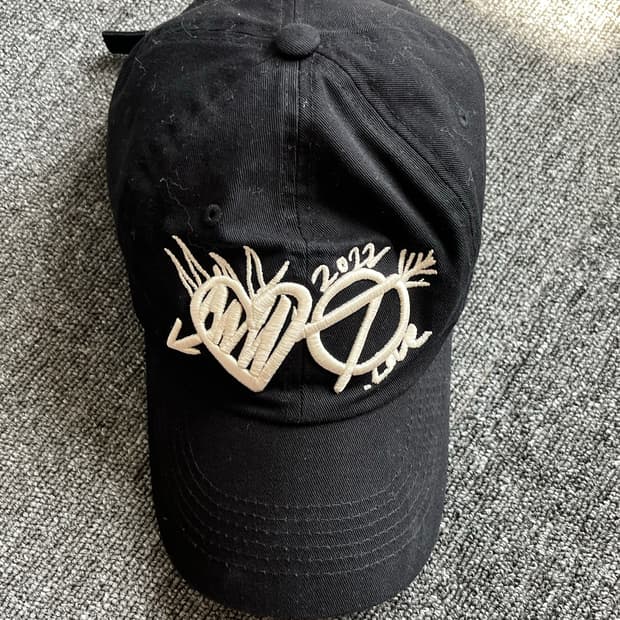 OPENYY 오픈와이와이 더오픈프로덕트 러브 심볼 블랙 볼캡