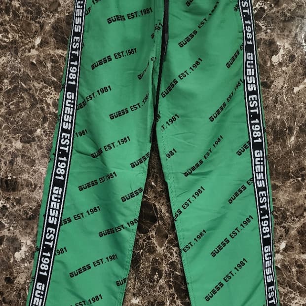 게스 트레이닝팬츠 새상품 S