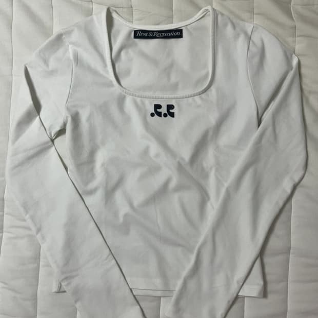 레스트앤레크레이션 RR SQUARE NECK LONG SLEEVE (WH