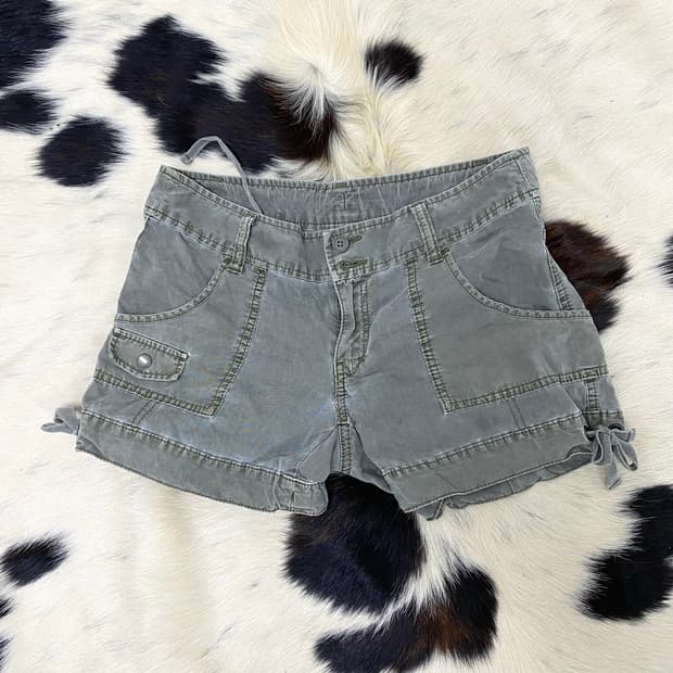 Y2K Grunge Khaki Short Pants