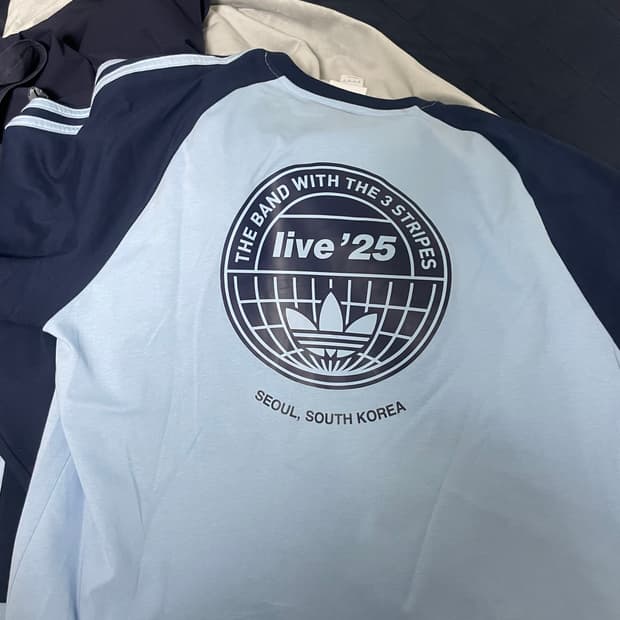 오아시스 아디다스 롱슬리브 코라이 익스클루시브