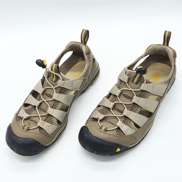KEEN GALLATIN CNX 샌들 브라운 (275)