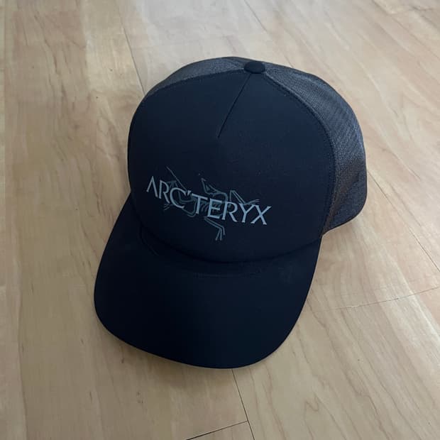 아크테릭스 버드워드 트러커햇 25SS 블랙 XL