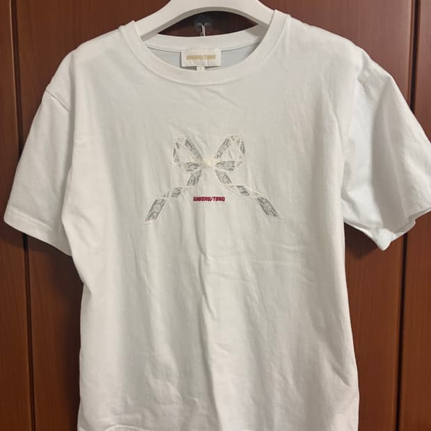 슈슈통 리본 레이스 반팔