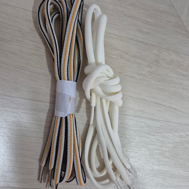 미사용 정품 발렌시아가 신발끈