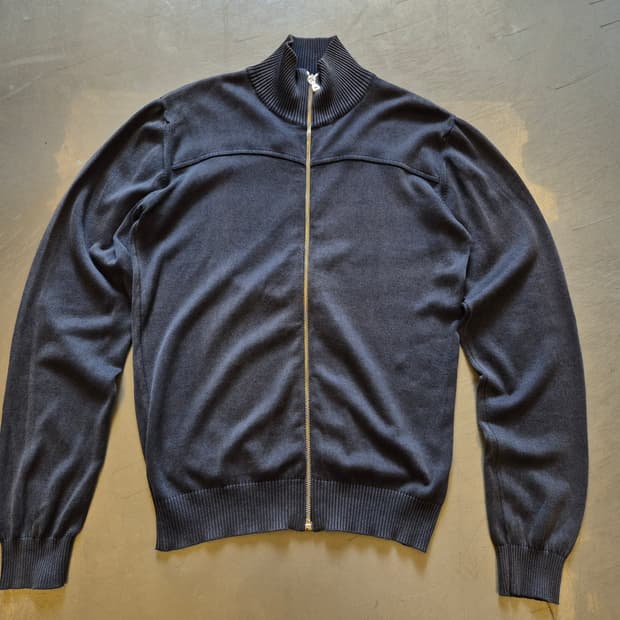 00s 프라다 짚업 니트