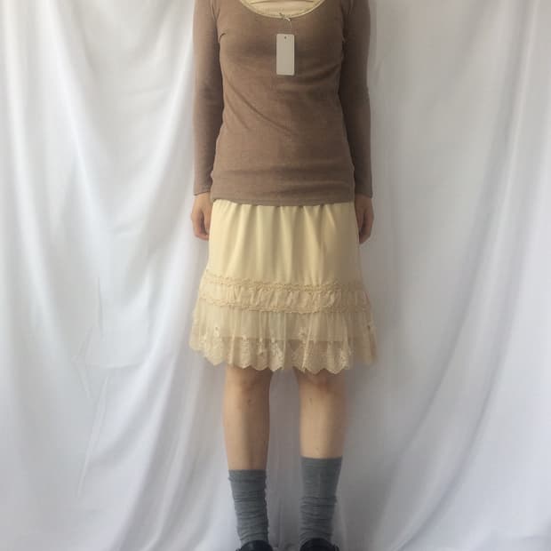Ribbon lace trimming knit sleeve