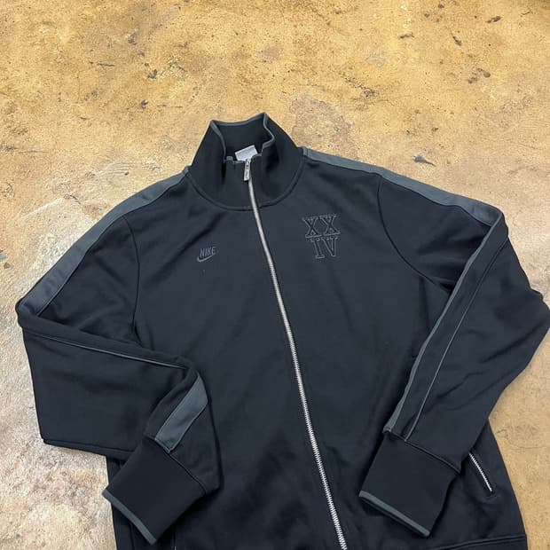 [ 정품/L ] 나이키 스우시 코비 브라이언트 트랙탑 져지 b17