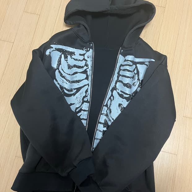 본 프린팅 후드집업