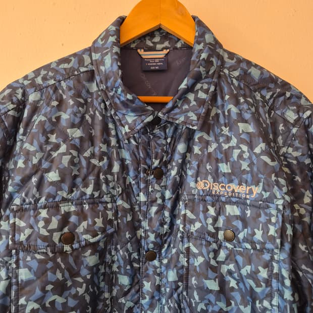 디스커버리 남성 카모플라쥬 퀄팅 셔츠자켓 105사이즈