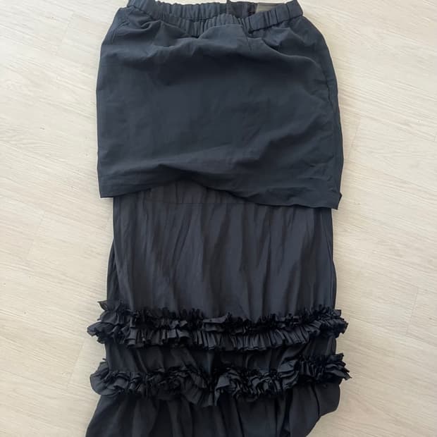 꼼데가르송 프릴 롱 스커트