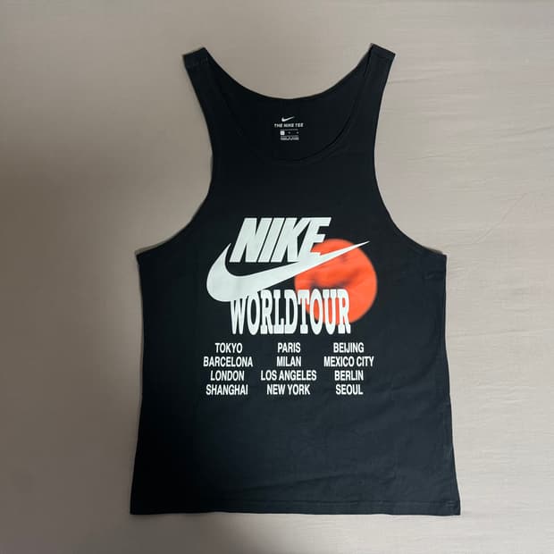 나이키 월드투어 런닝 나시 민소매