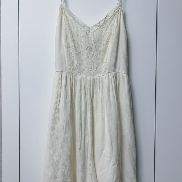 [SALE] 레이스 슬리브리스 원피스