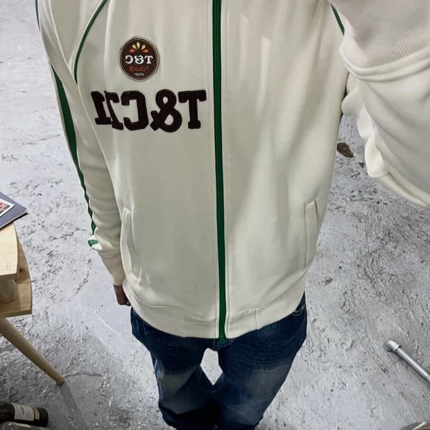 T&C surf 2way zip up