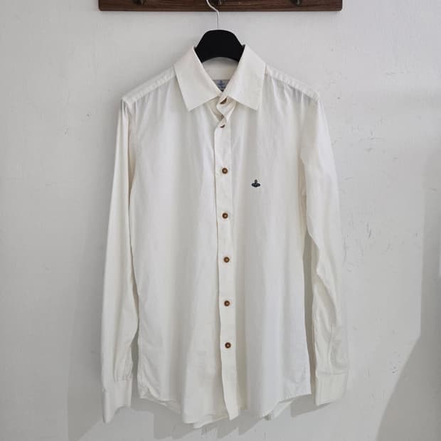 비비안웨스트우드셔츠