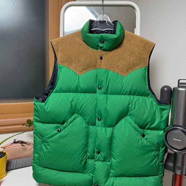 울리치 웨스턴 패딩 베스트