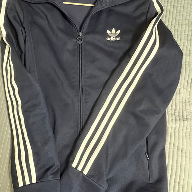 아디다스 유로파져지