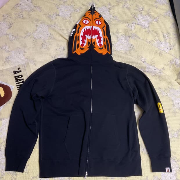 베이프 타이거 후드집업
