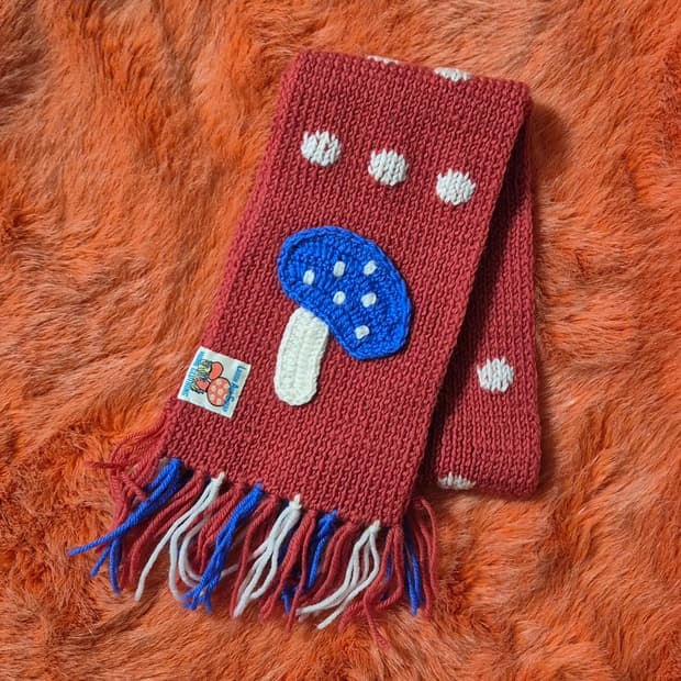 일본 LAUGH AND CHEAP 버섯 머플러 목돌이 M