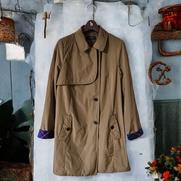 헤지스 브라운 폴리 100 싱글 여성 하프코트 55 / 상태좋음