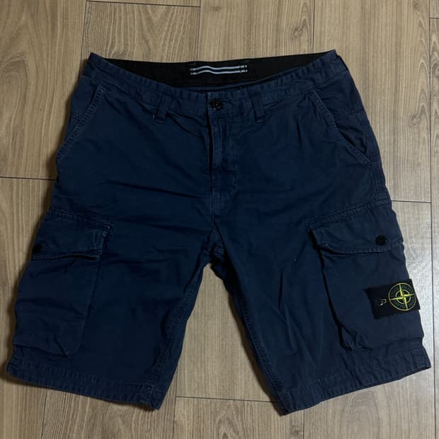스톤아일랜드 카고 반바지 네이비 W32
