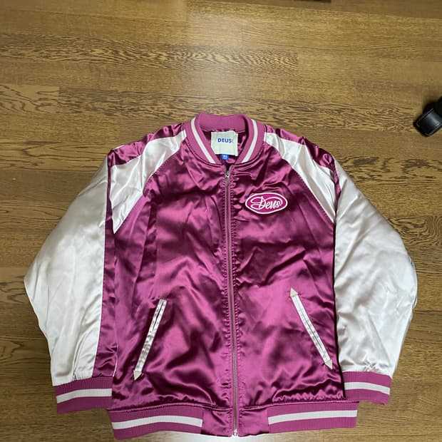 데우스 리미널 봄버 사틴 자켓 핑크 xl