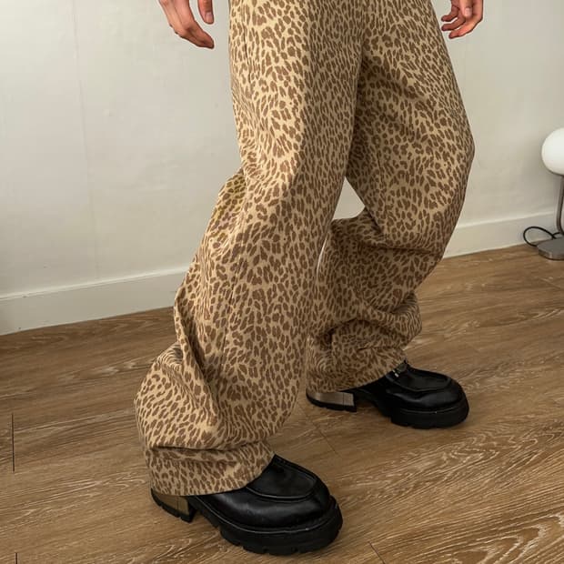 MOHHE 레오파드 스트레이트 진