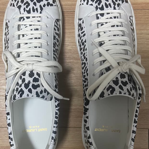 생로랑 앤디스니커즈 베이비캣 레더 42.5 가죽