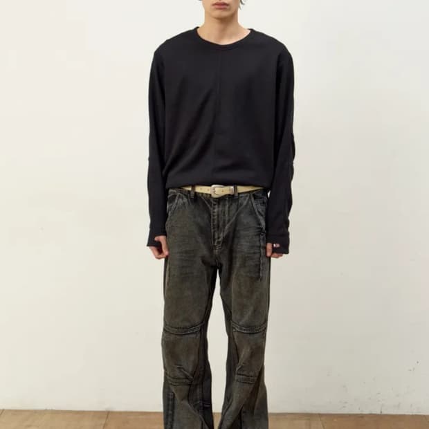 CURVED PANEL DENIM PANTS (GRAY)