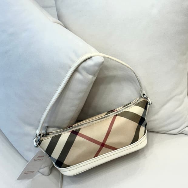 버버리 노바체크 미니 숄더백 (정품)