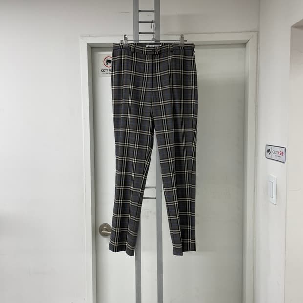 버버리 노바 그레이 팬츠 10(W)