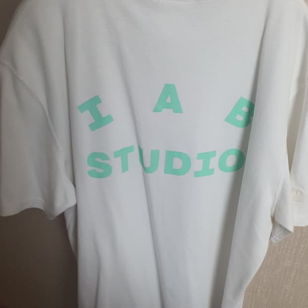 아이앱 스튜디오 카카오 콜라보 반팔 티셔츠 L
