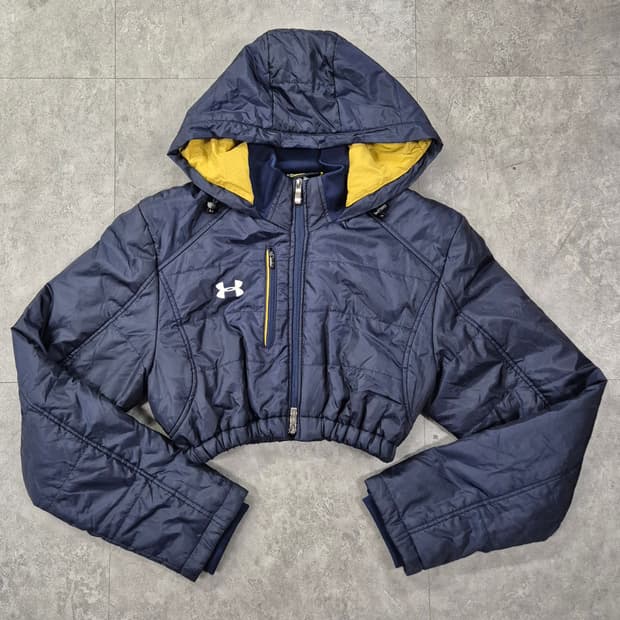 UNDER ARMOUR 크롭패딩