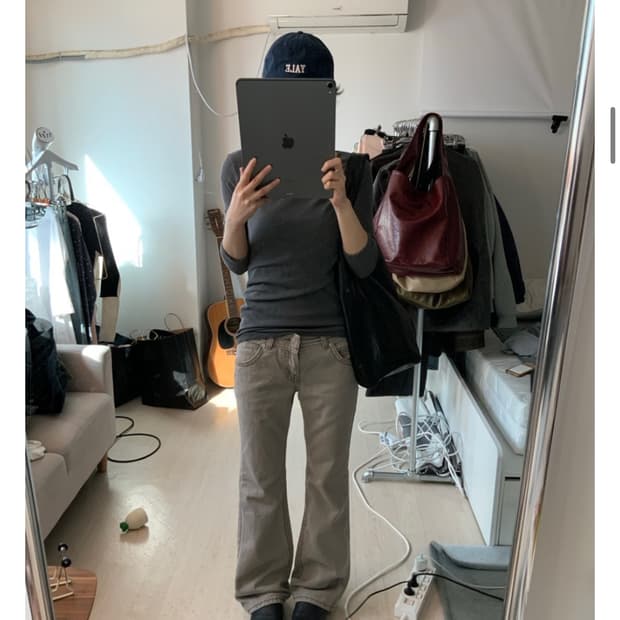 키이라 로우 부츠컷