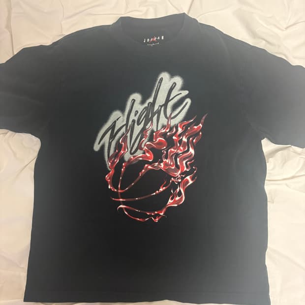 Travis scott cactus jack 조던 반팔 