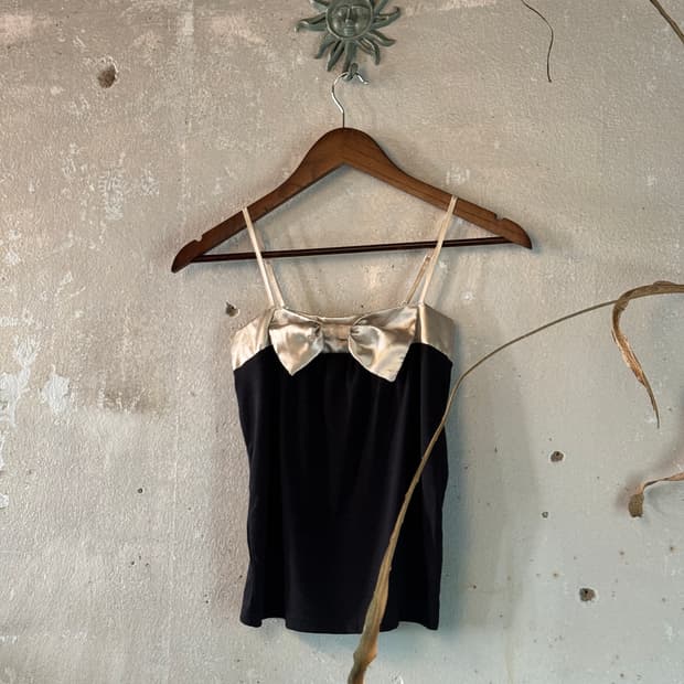 44-55 ) MOUTH valley Ribbon Camisole