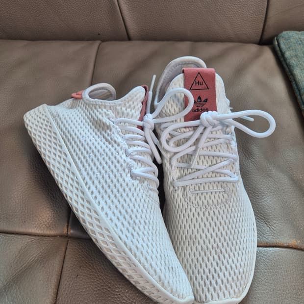 아디다스 오리지널스 X 퍼렐 윌리엄스  여자 235