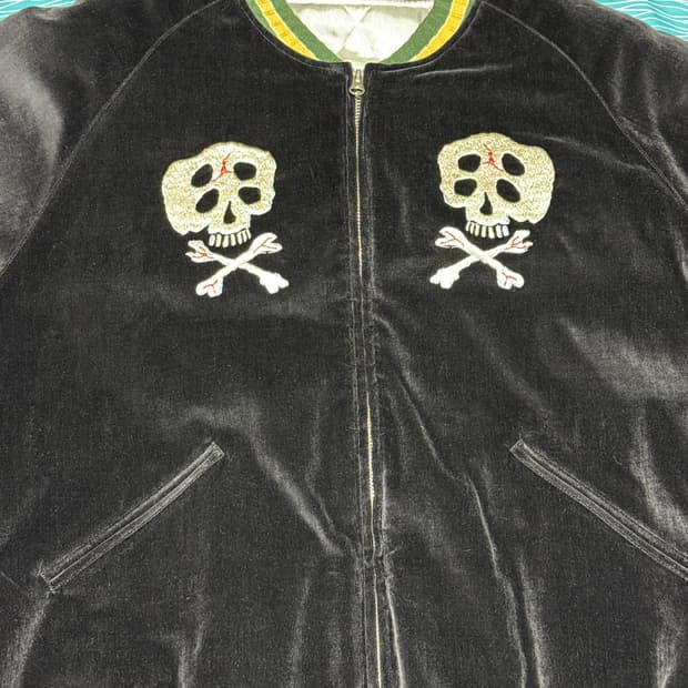 캐피탈 스컬 수베니어 자켓 3 사이즈 팝니다