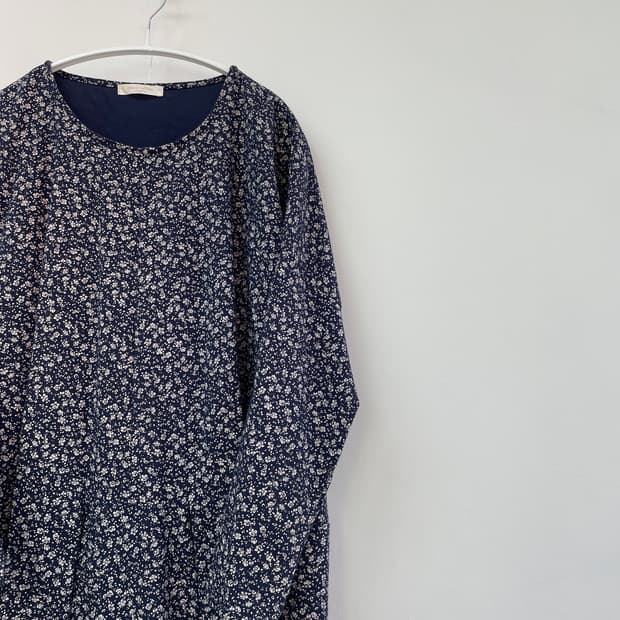 chocol raffine  네이비 잔꽃 패턴 원피스